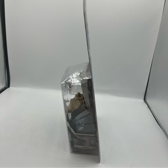 VINTAGE Kenner Gargoyles BRONX Action Figure with Attack Jaw and Wings 1995 - Picture 10 of 10